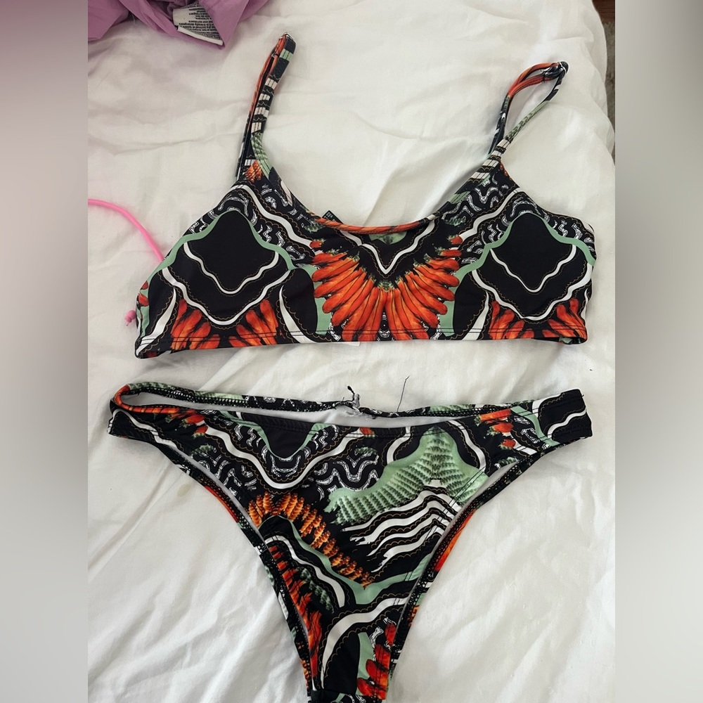 swim suit